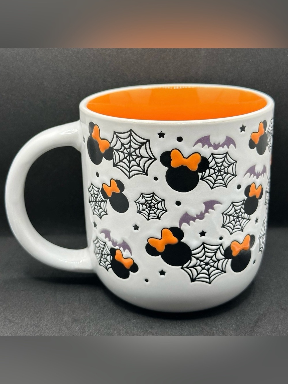 NWOT Disney Minnie Mouse Halloween Spider Web Bat Mug Zrike
